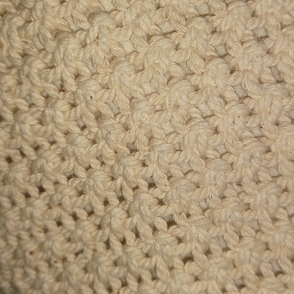 Macrame cream Wristlet clutch with wooden beads details beach - Picture 16 of 17